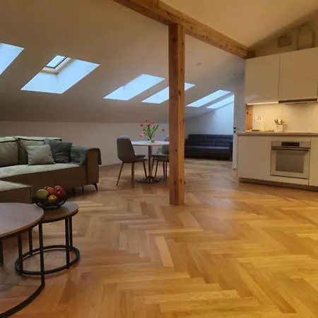 Suur-karja Penthouse *